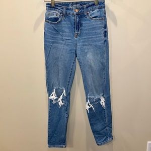 High Rise Mom Jean Destroyed Knees